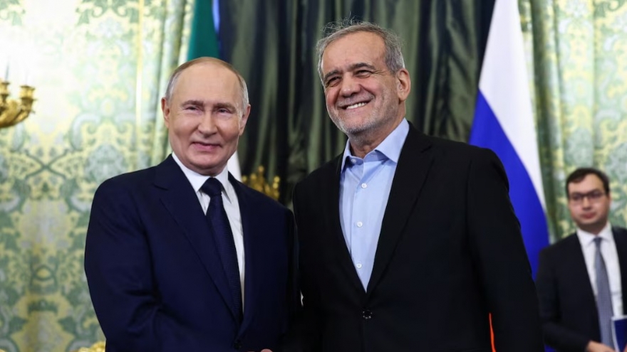 Ông Putin điện đàm với Tổng thống Iran, nhấn mạnh lập trường của Nga về Trung Đông